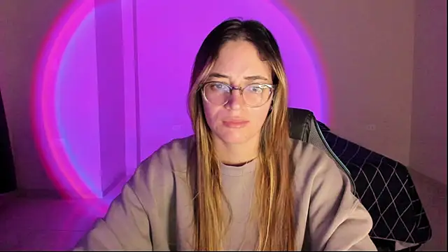 atenas 05  online show from 11/03/25, 09:24