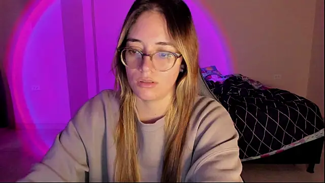 atenas 05  online show from 11/11/25, 11:05