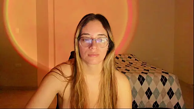 atenas 05  online show from 10/30/25, 09:18