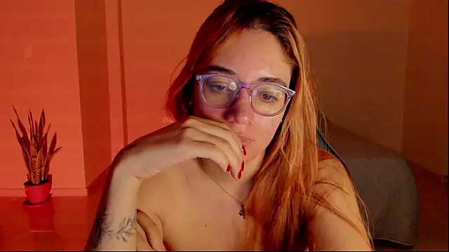 Snapshot of atenas_05_ chatting on 02/26/26, 09:31 atenas 05 online show from 02/26/26, 09:31