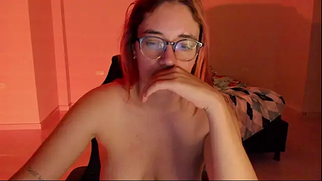 Snapshot of atenas_05_ chatting on 01/18/26, 09:24 atenas 05 online show from 01/18/26, 09:24