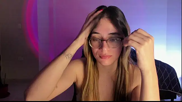 atenas 05  online show from 11/26/25, 09:31