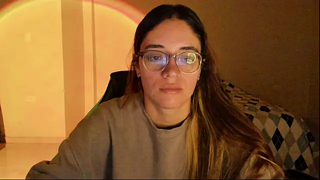 atenas 05  online show from 11/08/25, 09:24