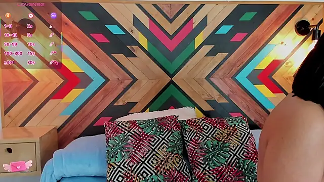 Snapshot of NaiirobiSwan chatting on 11/08/25, 07:39 NaiirobiSwan online show from 11/08/25, 07:39