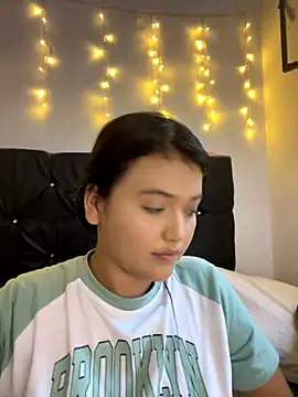 alisson carolina73 online show from 11/22/25, 10:19