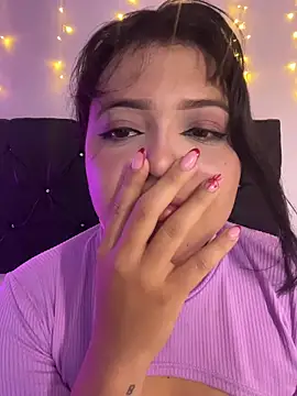 alisson carolina73 online show from 12/19/25, 03:54