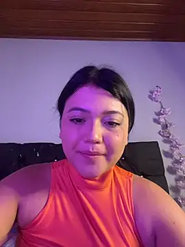 Snapshot of alisson_carolina73 chatting on 06/21/26, 03:23 alisson carolina73 online show from 06/21/26, 03:23