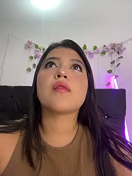 Snapshot of alisson_carolina73 chatting on 03/01/26, 02:44 alisson carolina73 online show from 03/01/26, 02:44