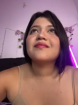 Snapshot of alisson_carolina73 chatting on 02/27/26, 01:50 alisson carolina73 online show from 02/27/26, 01:50