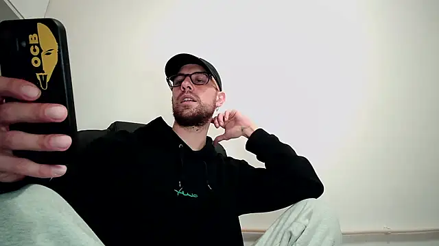 mikealcorleone online show from 02/20/25, 09:31