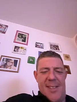 mrwright878787 online show from 12/24/24, 02:10