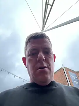 Snapshot of mrwright878787 chatting on 02/06/26, 01:51 mrwright878787 online show from 02/06/26, 01:51