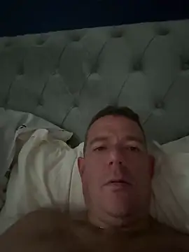 mrwright878787 online show from 11/12/25, 08:18