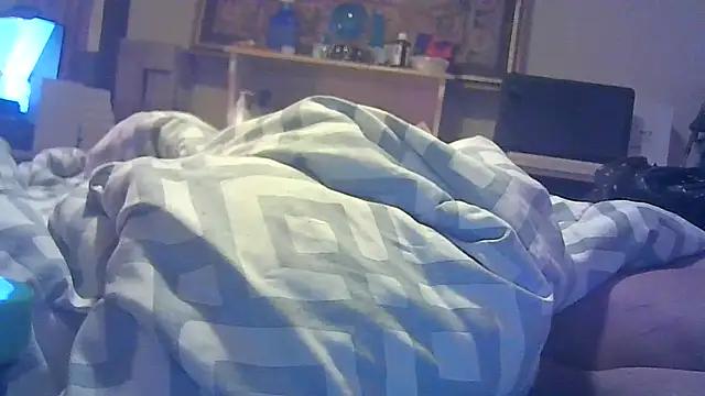 Snapshot of DI4MOND_FIR3 chatting on 12/03/25, 08:14 DI4MOND FIR3 online show from 12/03/25, 08:14