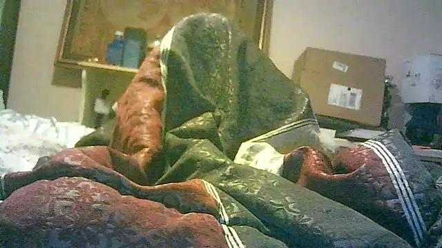 Snapshot of DI4MOND_FIR3 chatting on 11/19/25, 11:21 DI4MOND FIR3 online show from 11/19/25, 11:21