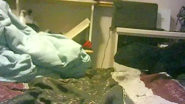 Snapshot of DI4MOND_FIR3 chatting on 11/23/25, 11:04 DI4MOND FIR3 online show from 11/23/25, 11:04