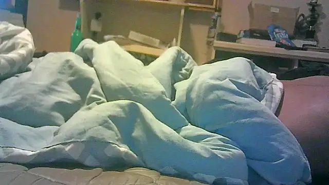 Snapshot of DI4MOND_FIR3 chatting on 10/24/25, 06:23 DI4MOND FIR3 online show from 10/24/25, 06:23