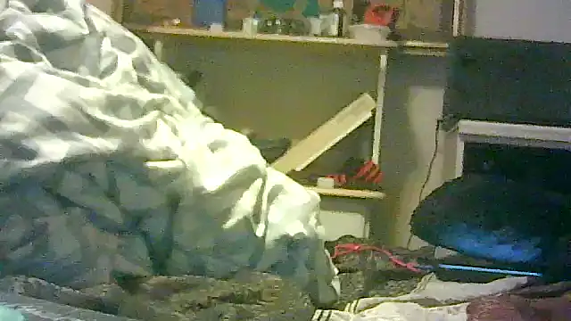 Snapshot of DI4MOND_FIR3 chatting on 11/25/25, 12:38 DI4MOND FIR3 online show from 11/25/25, 12:38