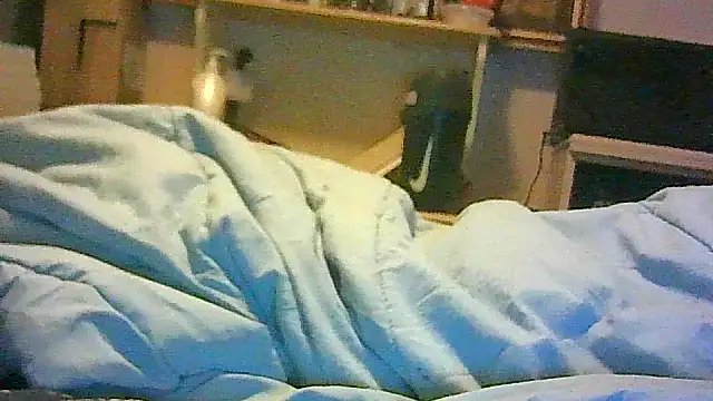 Snapshot of DI4MOND_FIR3 chatting on 12/05/25, 08:35 DI4MOND FIR3 online show from 12/05/25, 08:35