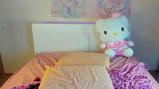 kuraii1  online show from 03/08/25, 02:12