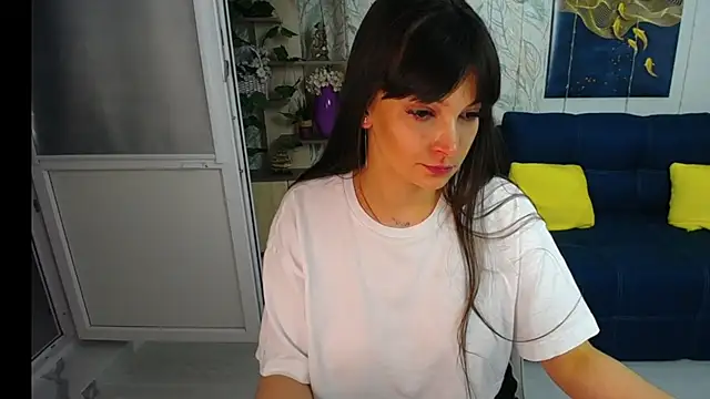 GoldenLadyyy online show from 03/08/25, 10:22