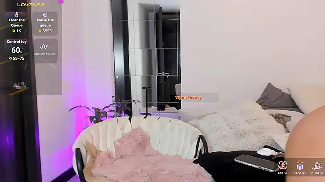 sammanthalove online show from 11/16/25, 10:57