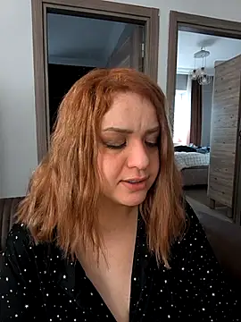 cansuozell online show from 02/15/26, 07:42