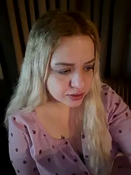 cansuozell online show from 03/22/26, 06:31