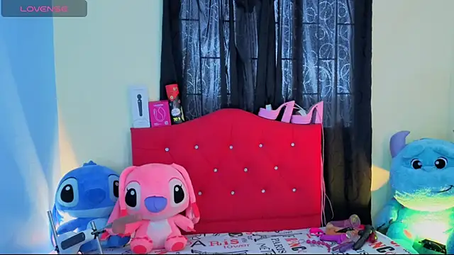 Snapshot of dulce_celeste15 chatting on 10/03/25, 07:15 dulce celeste15 online show from 10/03/25, 07:15