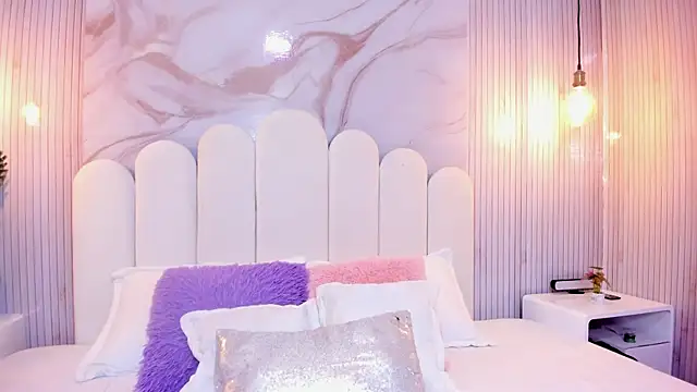 Carohorny4u online show from 11/10/25, 12:21