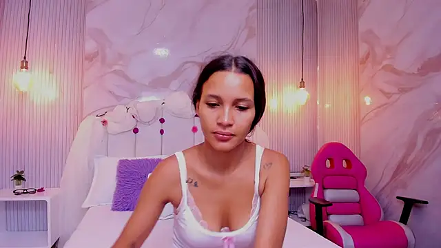 Carohorny4u online show from 09/17/25, 12:18