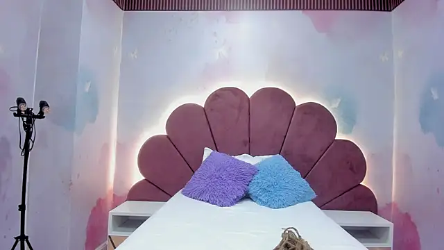 Carohorny4u online show from 11/26/25, 11:43