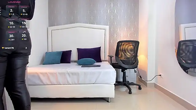  Peach1  online show from 01/14/26, 12:31