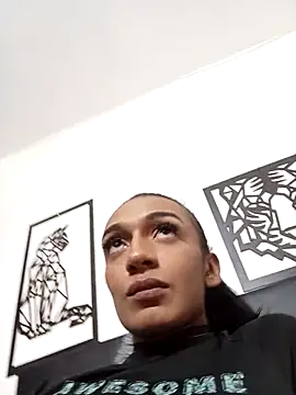 alexxa Rooa online show from 10/15/25, 04:59