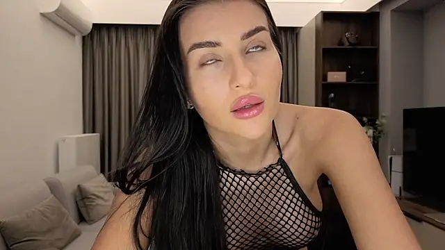 IrisNoire online show from 01/14/26, 08:23