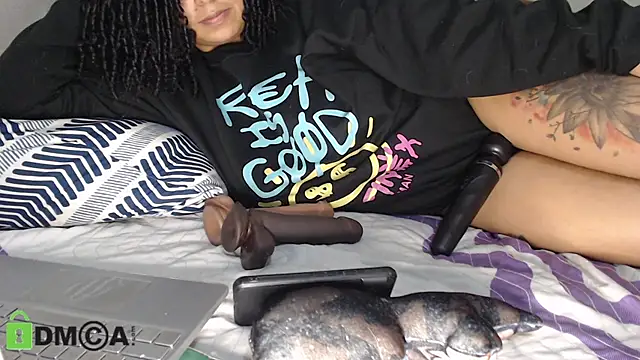 Snapshot of amantinaBOOBS chatting on 12/21/24, 06:33 amantinaBOOBS online show from 12/21/24, 06:33