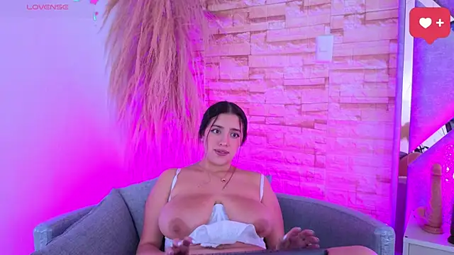 Snapshot of paulette_dupont chatting on 03/01/26, 03:50 paulette dupont online show from 03/01/26, 03:50