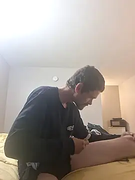 Snapshot of Puusy780 chatting on 11/02/25, 12:54 Puusy780 online show from 11/02/25, 12:54