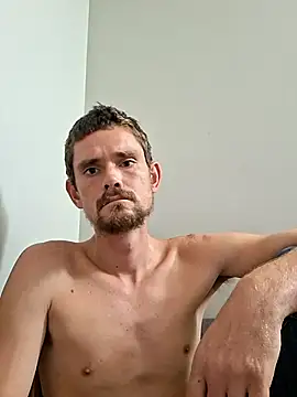 Snapshot of Puusy780 chatting on 10/12/25, 04:25 Puusy780 online show from 10/12/25, 04:25