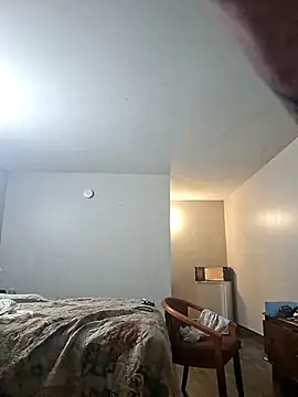 Snapshot of Puusy780 chatting on 10/29/25, 12:53 Puusy780 online show from 10/29/25, 12:53