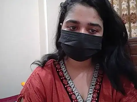 Snapshot of A-pusparani chatting on 05/01/26, 06:24 A-pusparani online show from 05/01/26, 06:24
