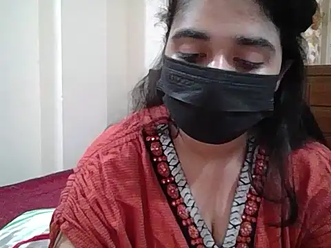 Snapshot of A-pusparani chatting on 05/08/26, 09:07 A-pusparani online show from 05/08/26, 09:07