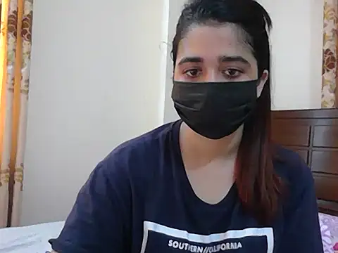 Snapshot of A-pusparani chatting on 05/20/26, 08:11 A-pusparani online show from 05/20/26, 08:11