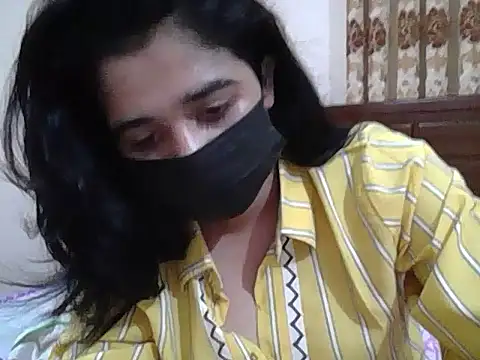 Snapshot of A-pusparani chatting on 05/13/26, 10:28 A-pusparani online show from 05/13/26, 10:28