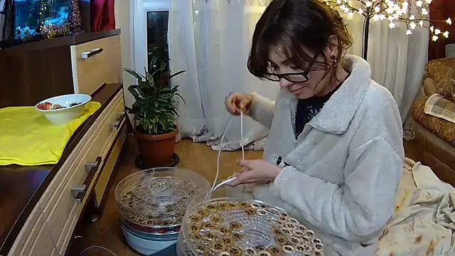 BroadFantasy online show from 10/26/25, 04:51