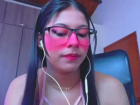  ALLYSON18  online show from 03/12/26, 11:36