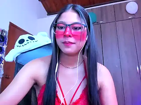 Snapshot of _ALLYSON18_ chatting on 10/23/25, 11:42 ALLYSON18 online show from 10/23/25, 11:42