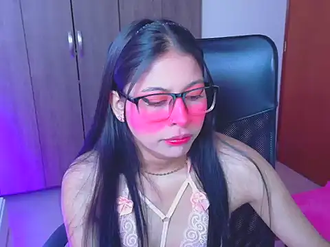  ALLYSON18  online show from 03/06/26, 12:00