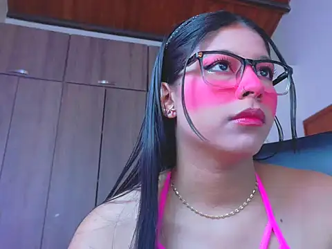 Snapshot of _ALLYSON18_ chatting on 02/10/26, 11:20 ALLYSON18 online show from 02/10/26, 11:20