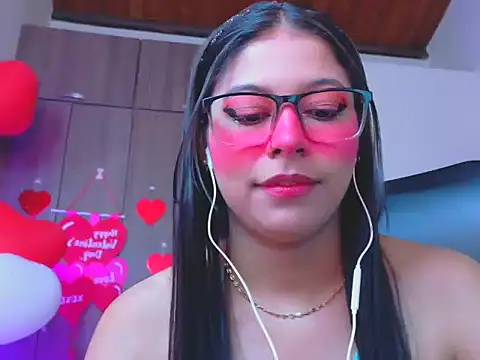 Snapshot of _ALLYSON18_ chatting on 02/21/26, 11:45 ALLYSON18 online show from 02/21/26, 11:45